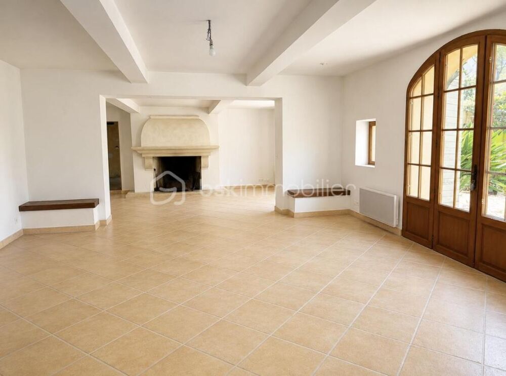 Maison 6 pièces 200 m² · à La Valette du Var · 200 m² · 627 500 €