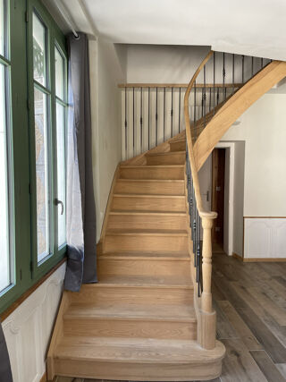  Immeuble � vendre 6 pi�ces 133 m�