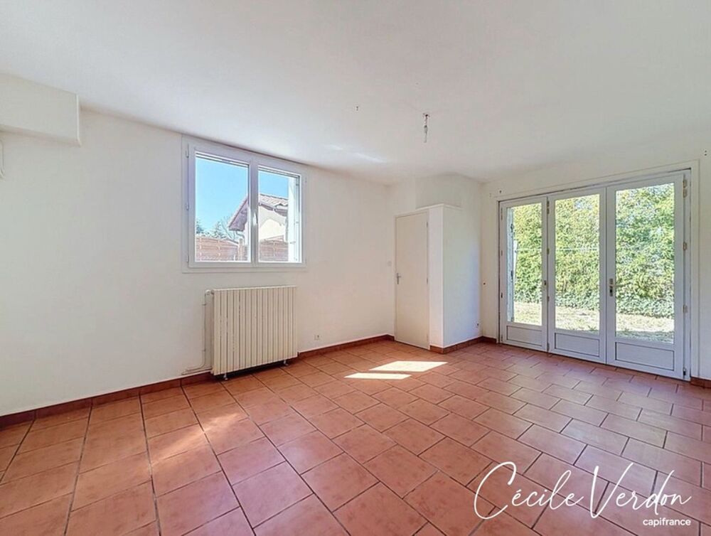 Vente Maison Maison à vendre 6 pièces, 4 chambres 166 m2 sur 445m2 de Terrain - BERGERAC (24) Bergerac