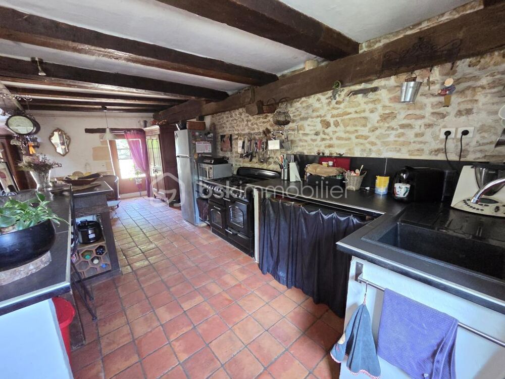 Vente Maison Magnifique Corps de ferme de 222m³ avec piscine et dépendances Ourouer