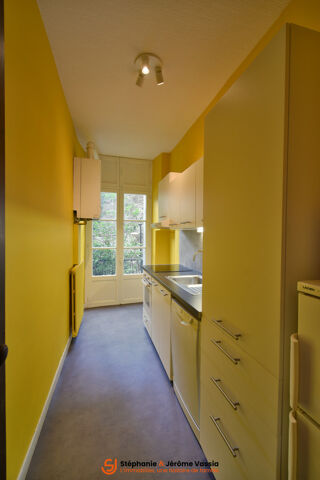  Appartement  vendre 2 pices 70 m