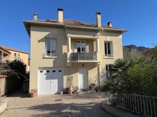  Maison à vendre 10 pièces 253 m²