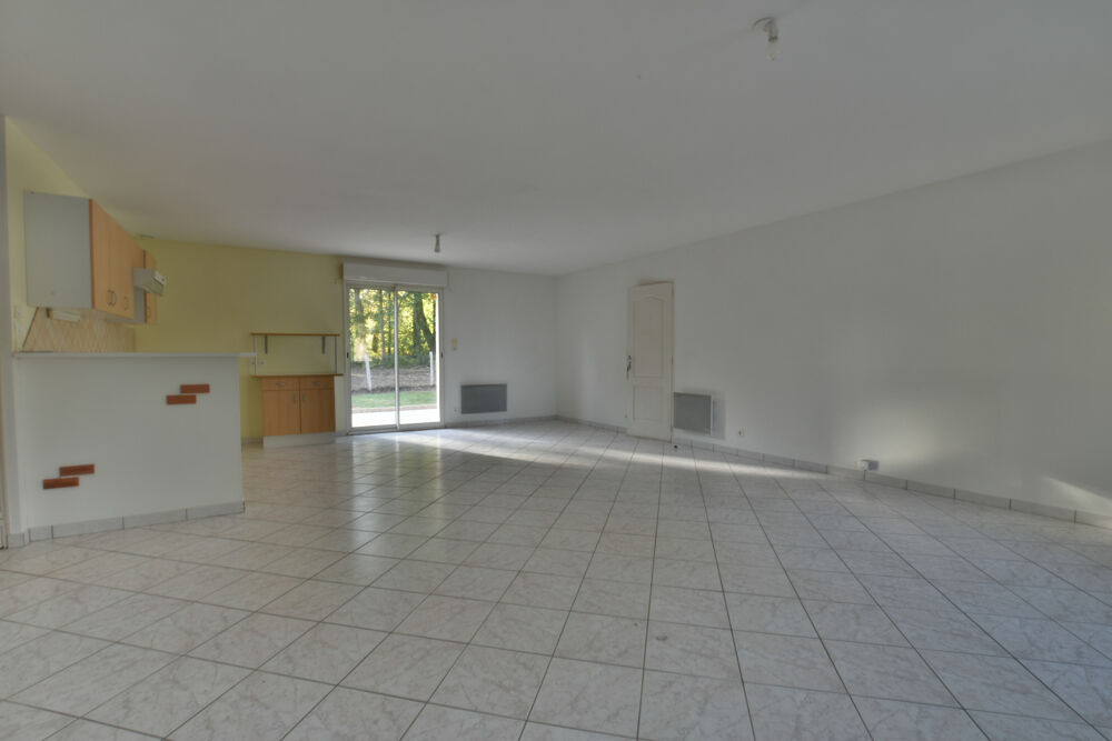 Vente Maison Maison à vendre 5 pièces PLAIN PIED proche SEICHES SUR LE LOIR Seiches sur le loir