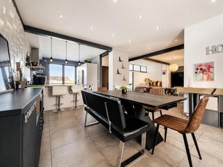  Maison à vendre 6 pièces 197 m²