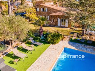 Vente Maison Bastide Provençale avec gîtes et chambres d'hôtes - 9 pièces BAGNOLS EN FORET (83) Bagnols en foret