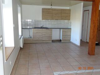  Appartement à louer 3 pièces 78 m²