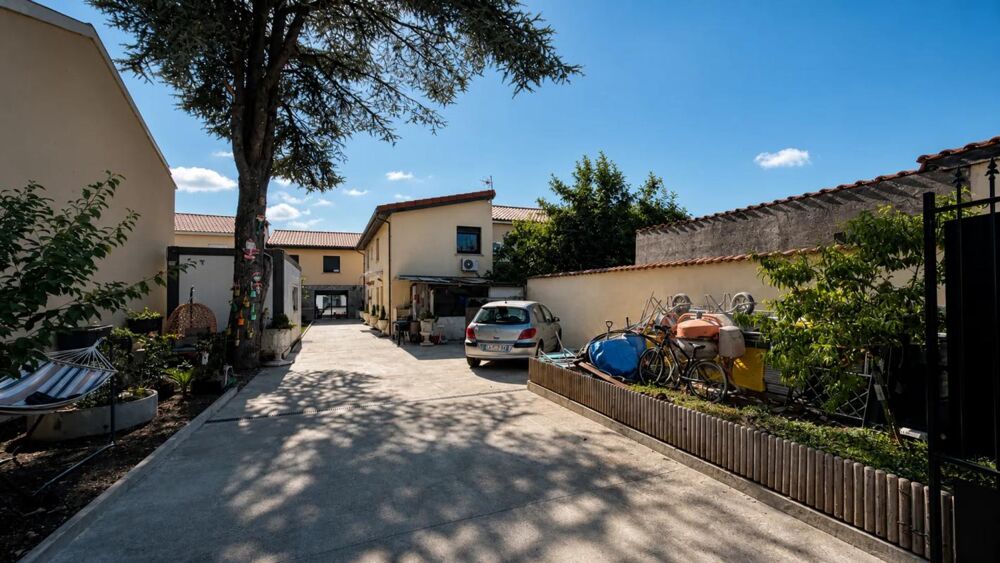 Maison de 5 pièces de 263 m² à Villeurbanne