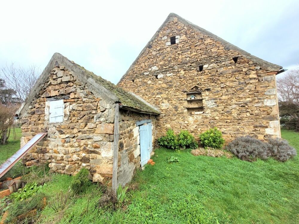 A 10 minutes de Gannnat et 30 minutes de Riom et Vichy