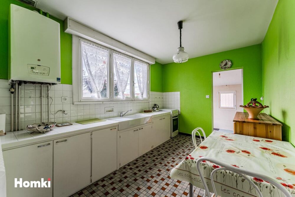 BIGANOS  Maison individuelle sur plus de 1 000 m² de terrain  Fort potentiel d'évolution
