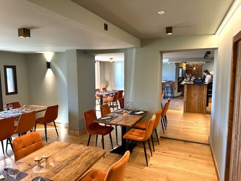   FDC et MURS - A vendre LES SAISIES (73), restaurant équipé 238m2, disponibilité immédiate 