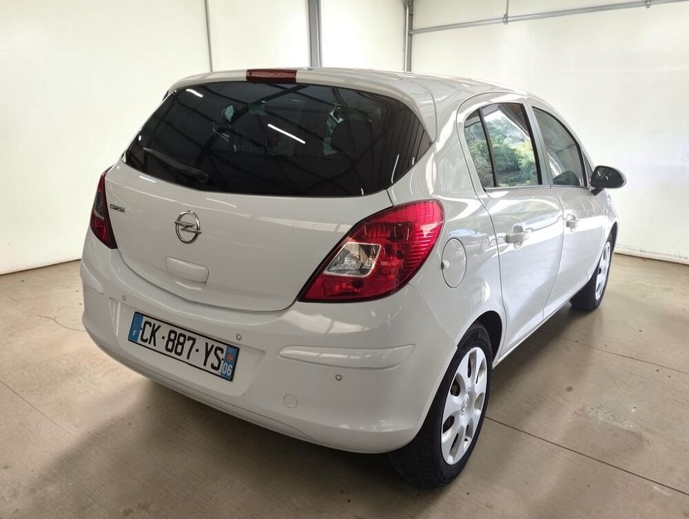Corsa 1.2 85 TWINPORT 150EME ANNIV 2012 occasion 06640 Saint-Jeannet