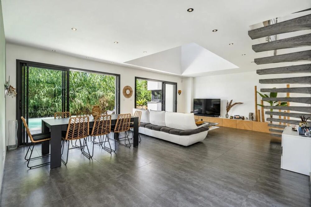 à vendre  Maison Vauvert (30600)