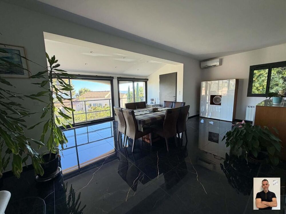 à vendre  Villa Toulon (83200)