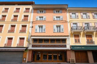  Appartement à vendre 7 pièces 198 m²