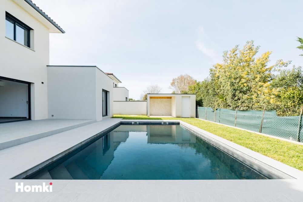 Vente Maison Maison/Villa T5 de 111 m² à Saint-Hilaire 31410 Saint hilaire