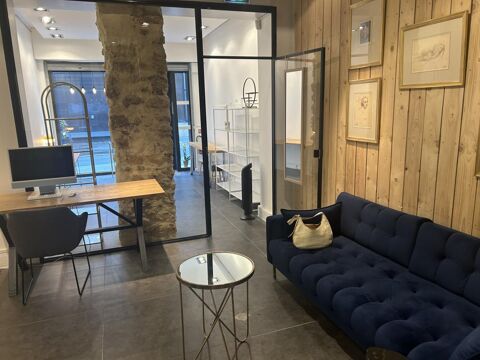 Dans un environnement agréable, charmant local commercial à louer 2780 75116 Paris