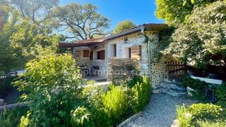  Maison à vendre 15 + pièces 338 m²