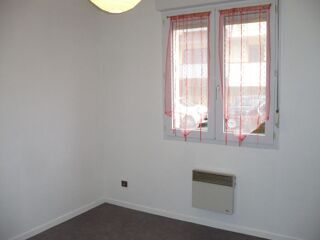  Appartement à louer 2 pièces 28 m²