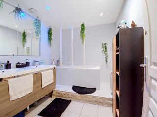  Maison à vendre 7 pièces 185 m²