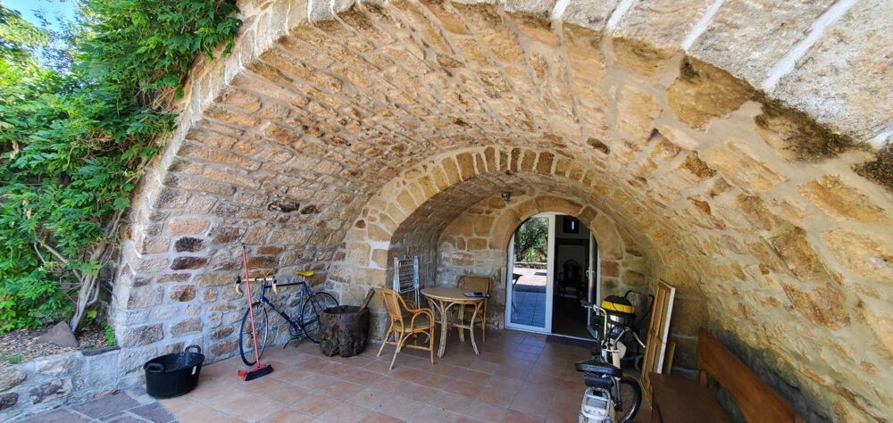 � vendre  Propri�t�/ch�teau Payzac (07230)