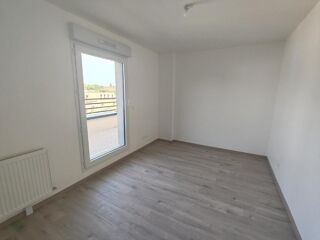  Appartement à louer 2 pièces 39 m²