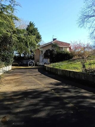  Maison � vendre 8 pi�ces 158 m�