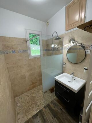  Maison  vendre 7 pices 200 m