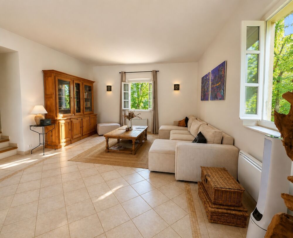 Vente Maison Mas du XVIIIe siècle de 210 m2, piscine, jardin de 6400 m2  OPPEDE (84) Oppede