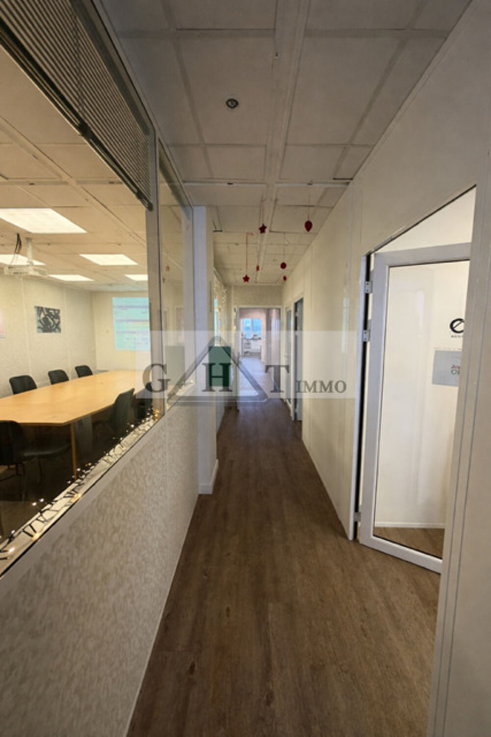   BUREAUX 405 M² A VENDRE A MAISONS ALFORT 