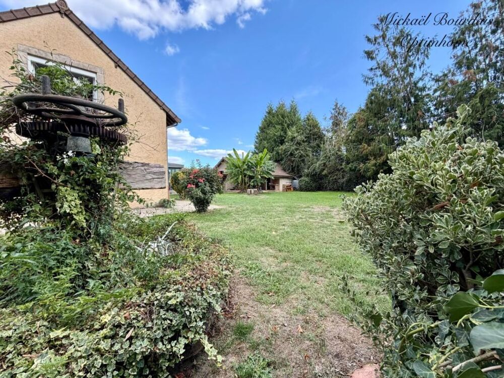 Maison de campagne 250 m2 rénovée avec dépendances et parc arboré de 4 500 m