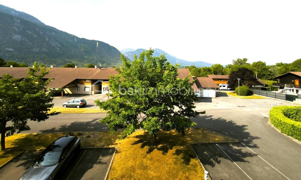 JOLIE APPARTEMENT DE 76m2 AVEC GRAND GARAGE