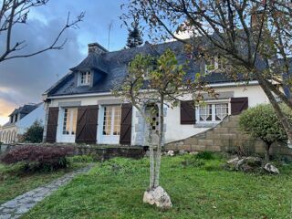  Maison � vendre 10 pi�ces 180 m�