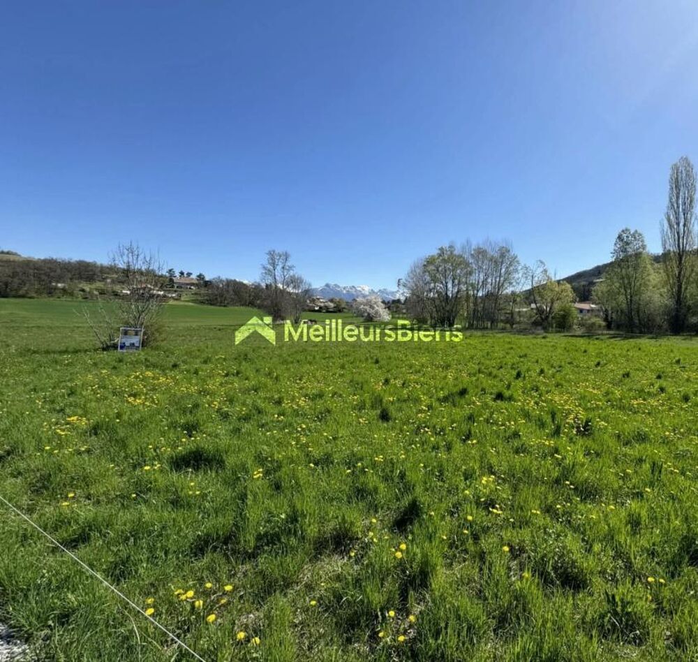 Vente Terrain Magnifique terrain à gap, 666 m² viabilisé, pour 200 m2 constructible Gap