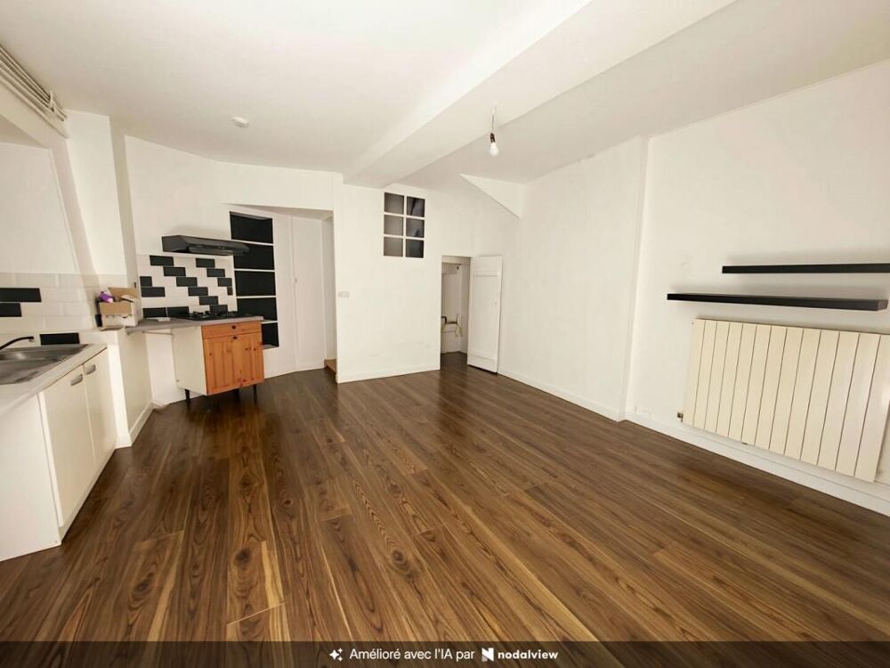 Vente Maison Appartement type maison de ville  2 chambres Etampes