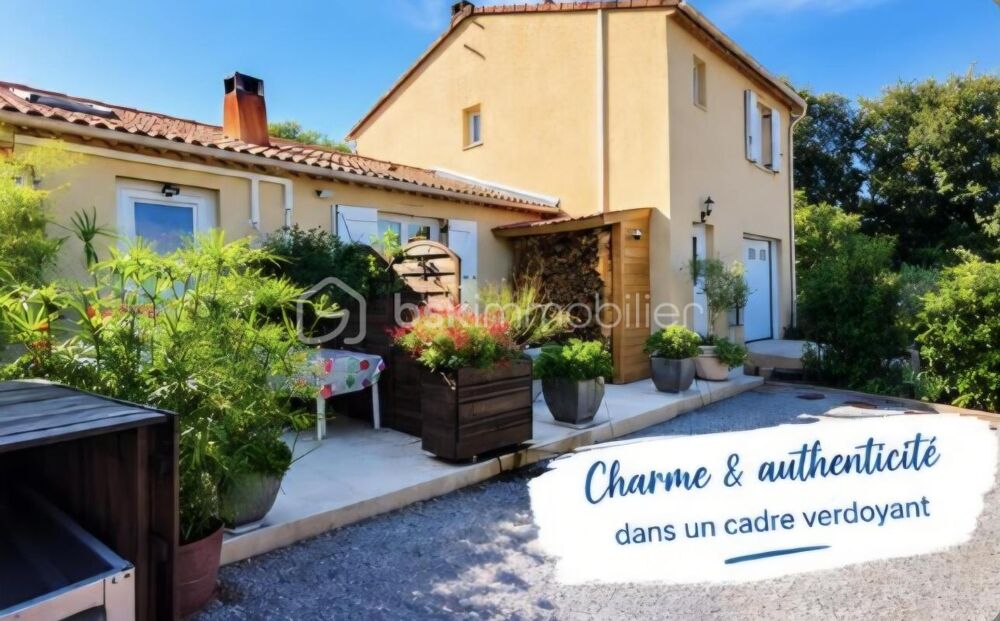 Vente Maison A VIDAUBAN ( VAR) - MAISON 115 M² - STUDIO - GARAGE - PISCINE- PANNEAUX SOLAIRES Vidauban