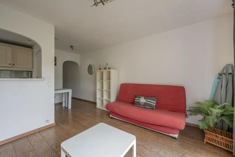 Vente Appartement Cavalaire-sur-Mer - Appartement T2 42m2 avec balcon et parking Cavalaire sur mer