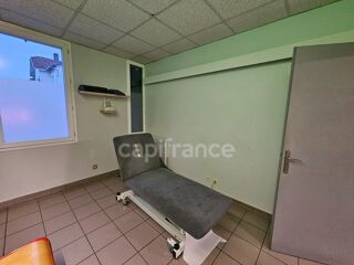  Immeuble  vendre 14 pices 460 m
