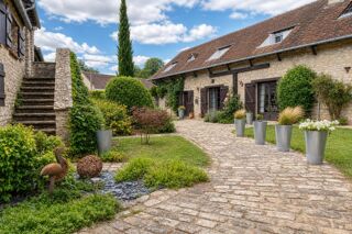  Propriété/château à vendre 14 pièces 355 m²
