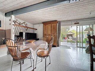  Maison à vendre 8 pièces 253 m²