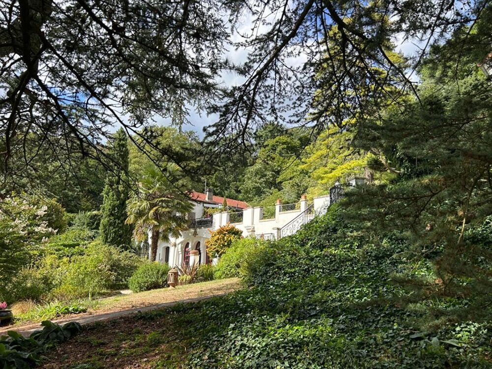  vendre  Proprit/chteau Saint-Prix (95390)