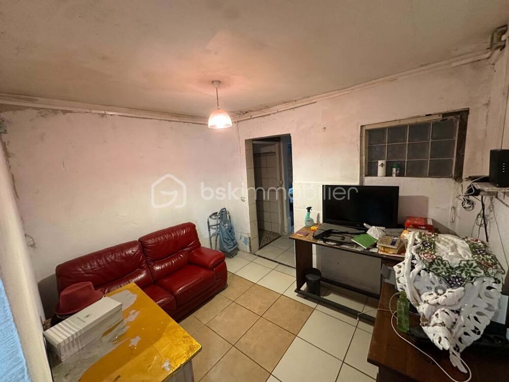 Vente Immeuble Ensemble immobilier de 4 logements, intéressant pour investisseurs Le port