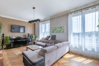  Maison à vendre 12 pièces 370 m²