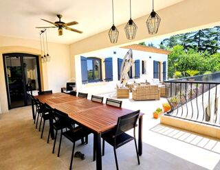  Villa à vendre 11 pièces 320 m²
