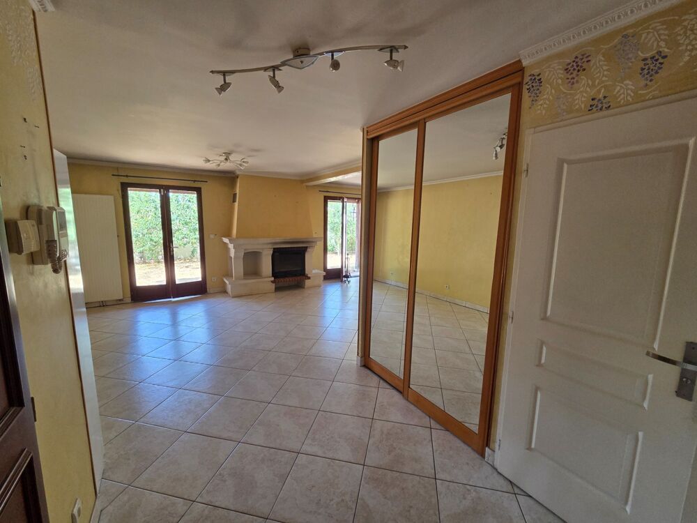 Vente Maison SEVRAN Limite Livry Gargan maison T5 - 97 m2 - Terrain - Garage Sevran