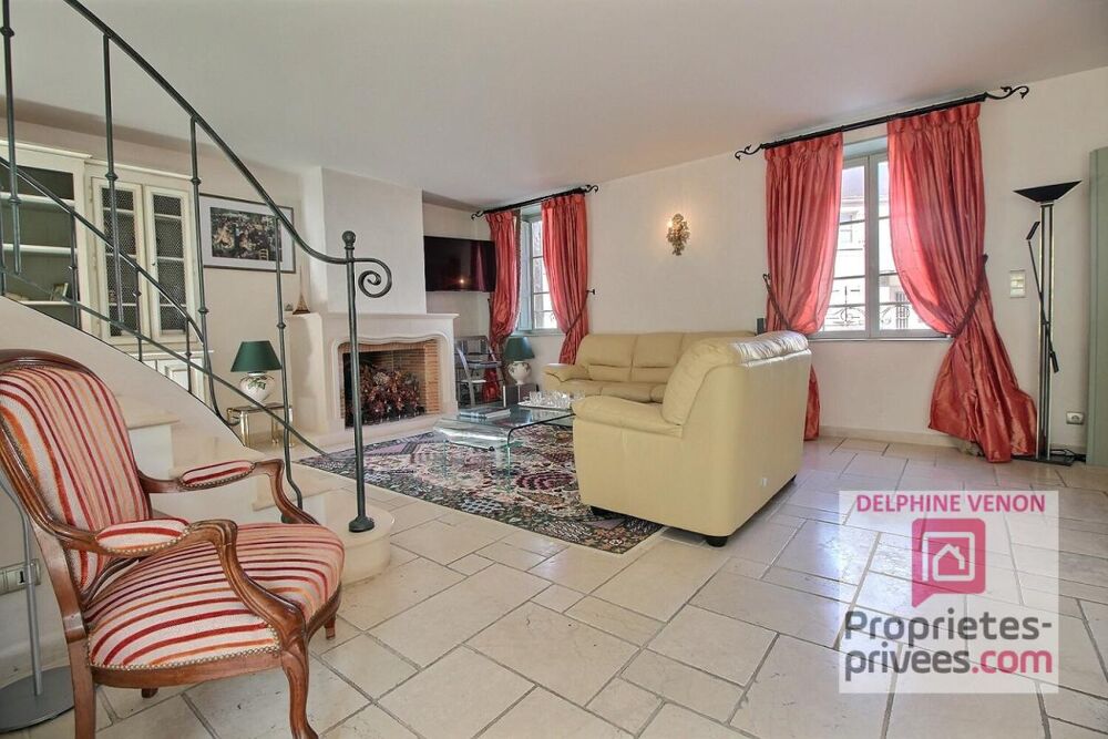 Exclusivité - Maison prestige avec beaucoup de cachet à 2 pas des commerces, du parc et de la Loire à Chateauneuf Sur Loire