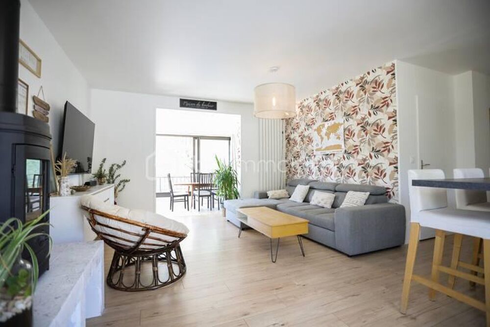  vendre  Proprit/chteau Frjus (83600)