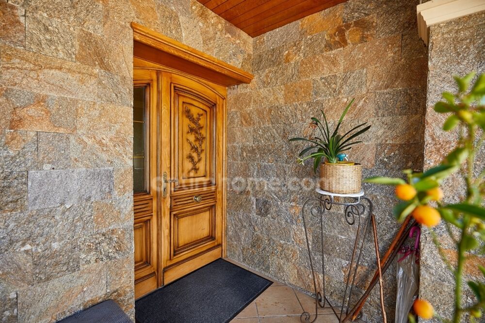 Superbe Villa Dominant l'Étang de Thau à vendre à Bouzigues