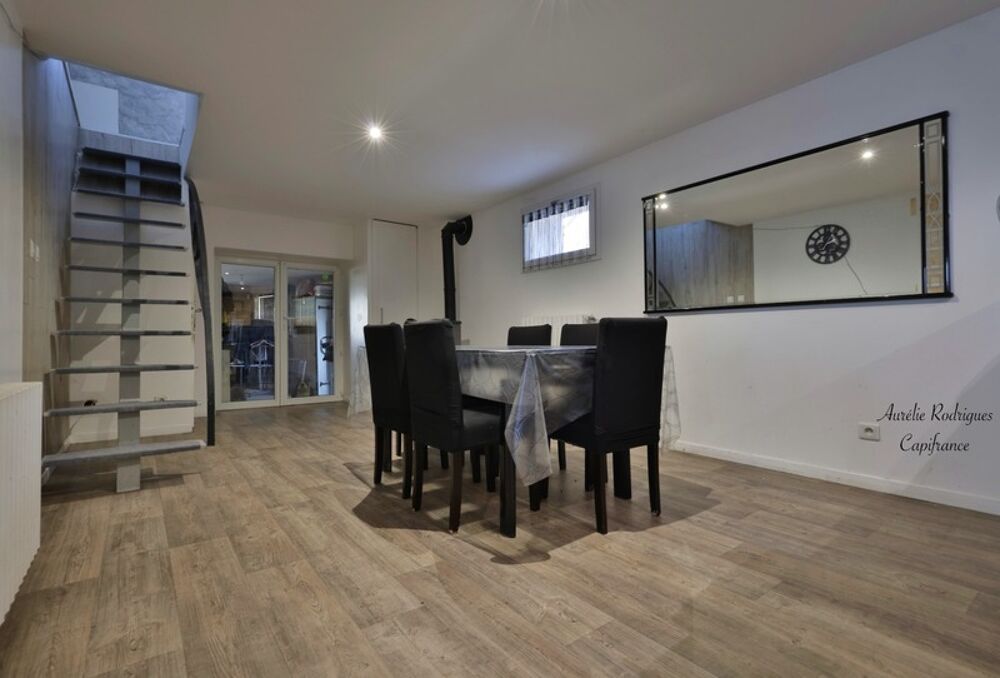Vente Maison Maison à vendre 6 pièces  (71) Macon
