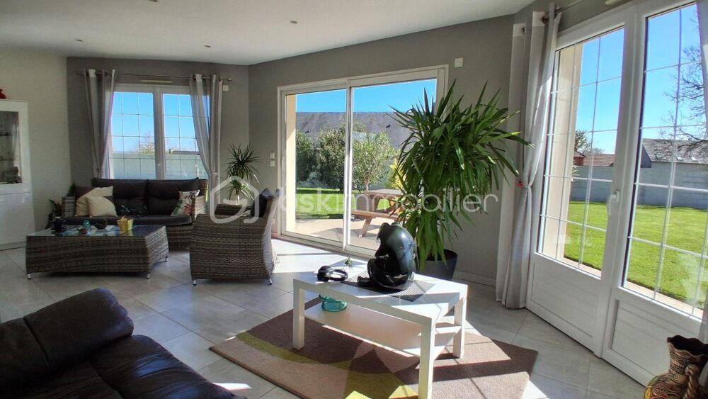 Vente Maison Maison contemporaine de 229m². 11 pièces. 5 chambres. terrain 2267m² Saint georges d elle