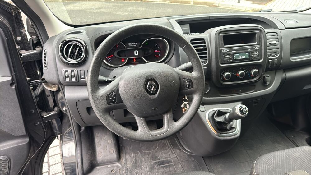 Trafic VU 2.0 dCi 120 Grand Confort 2021 occasion 92160 Antony